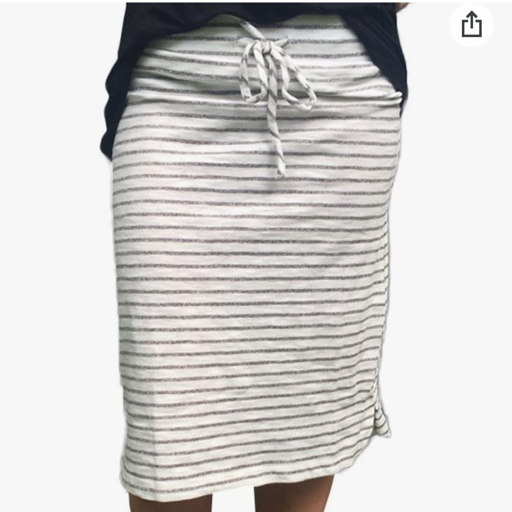 OVI casual skirt size L